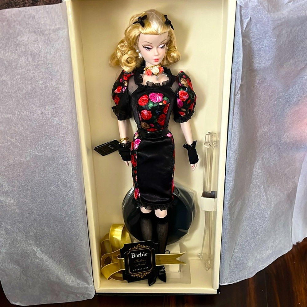 Genuine Silkstone Body Fiorella Barbie